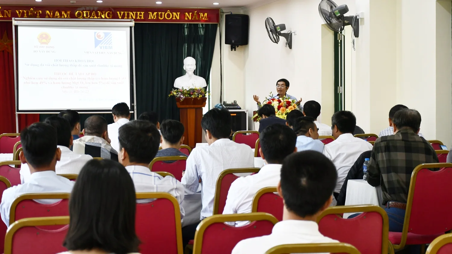 HỘI THẢO KHOA HỌC “SỬ DỤNG ĐÁ VÔI CHẤT LƯỢNG THẤP ĐỂ SẢN XUẤT CLANKE XI MĂNG” HỘI THẢO KHOA HỌC “SỬ DỤNG ĐÁ VÔI CHẤT LƯỢNG THẤP ĐỂ SẢN XUẤT CLANKE XI MĂNG”