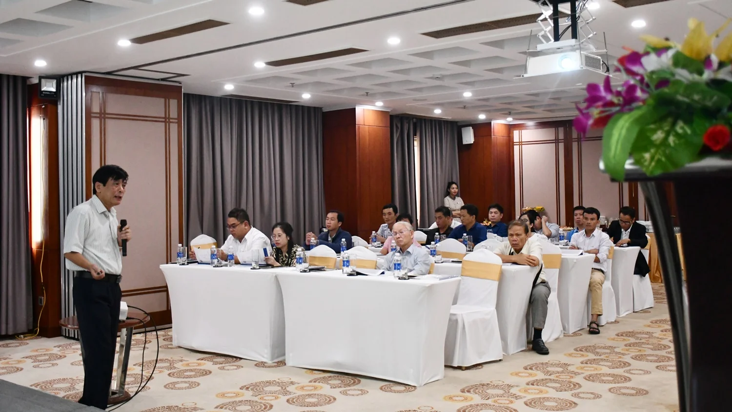 HỘI THẢO “XÂY DỰNG TIÊU CHUẨN QUỐC GIA VỀ XI MĂNG – YÊU CẦU KỸ THUẬT VÀ KIỂM TRA CHẤP NHẬN THEO ĐỊNH HƯỚNG MỚI” HỘI THẢO “XÂY DỰNG TIÊU CHUẨN QUỐC GIA VỀ XI MĂNG – YÊU CẦU KỸ THUẬT VÀ KIỂM TRA CHẤP NHẬN THEO ĐỊNH HƯỚNG MỚI”