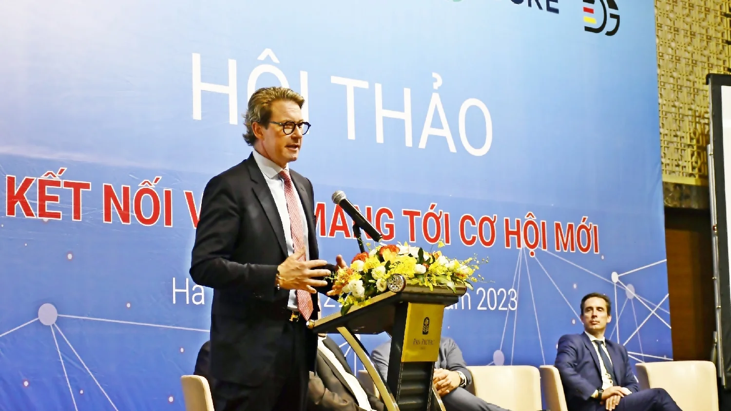 VIBM THAM GIA HỘI THẢO KẾT NỐI CƠ HỘI HỢP TÁC VỀ VẬT LIỆU CÔNG TRÌNH GIAO THÔNG VỚI CÁC ĐỐI TÁC ĐỨC