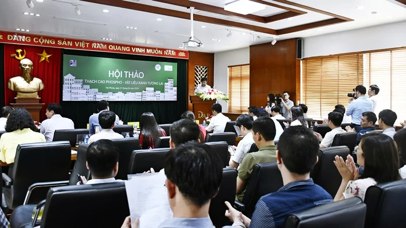 HỘI THẢO “THẠCH CAO PHOSPHO – VẬT LIỆU XANH TƯƠNG LAI HỘI THẢO “THẠCH CAO PHOSPHO – VẬT LIỆU XANH TƯƠNG LAI