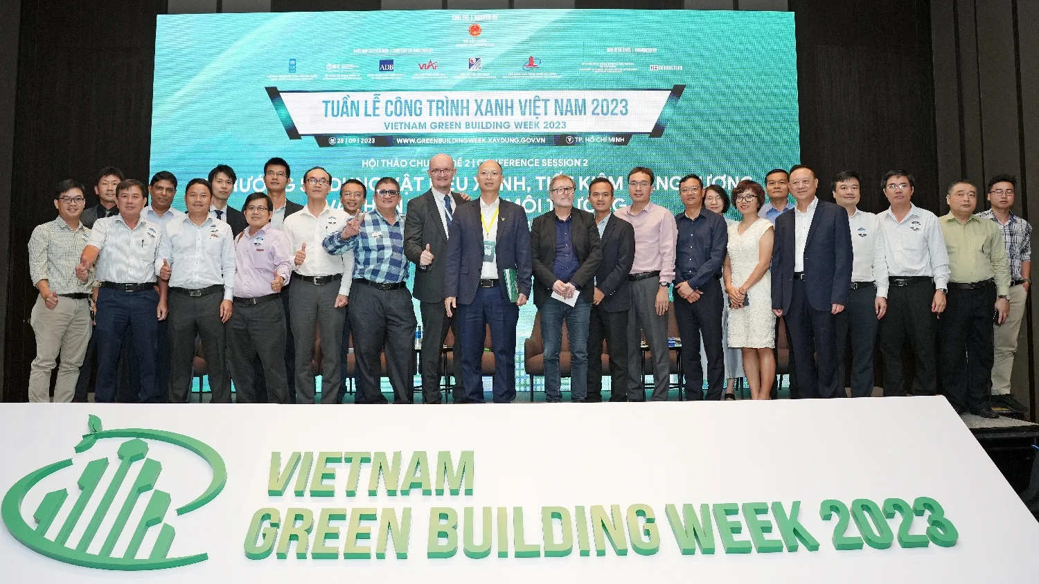 VIBM THAM GIA TỔ CHỨC TUẦN LỄ CÔNG TRÌNH XANH VIỆT NAM 2023 VIBM THAM GIA TỔ CHỨC TUẦN LỄ CÔNG TRÌNH XANH VIỆT NAM 2023