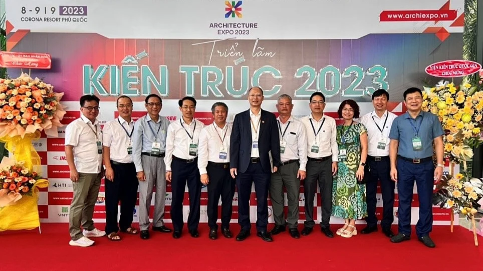 VIBM THAM GIA TRIỂN LÃM EXPO KIẾN TRÚC 2023 VÀ ĐỒNG CHỦ TRÌ HỘI THẢO VỀ “VAI TRÒ CỦA VẬT LIỆU CÔNG NGHỆ TRONG TẠO LẬP KHÔNG GIAN SỐNG”